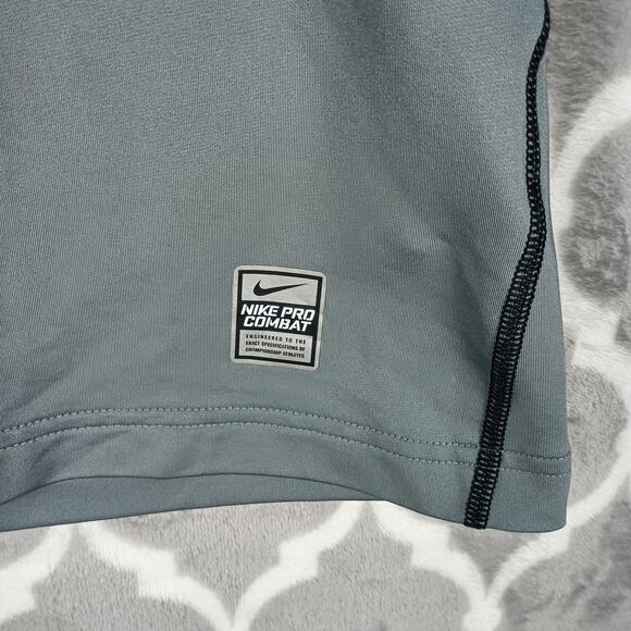 Nike Pro Combat Hyperwarm Dri-FIT Max Pullover Mens Medium 1/4 Zip Base Layer - Picture 9 of 11